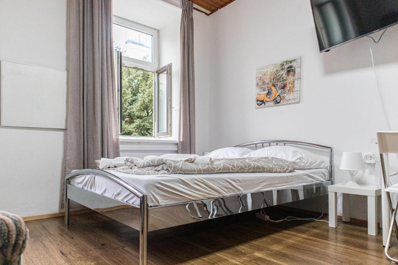 Neat Studio Near Millenium Tower Viena Exterior foto