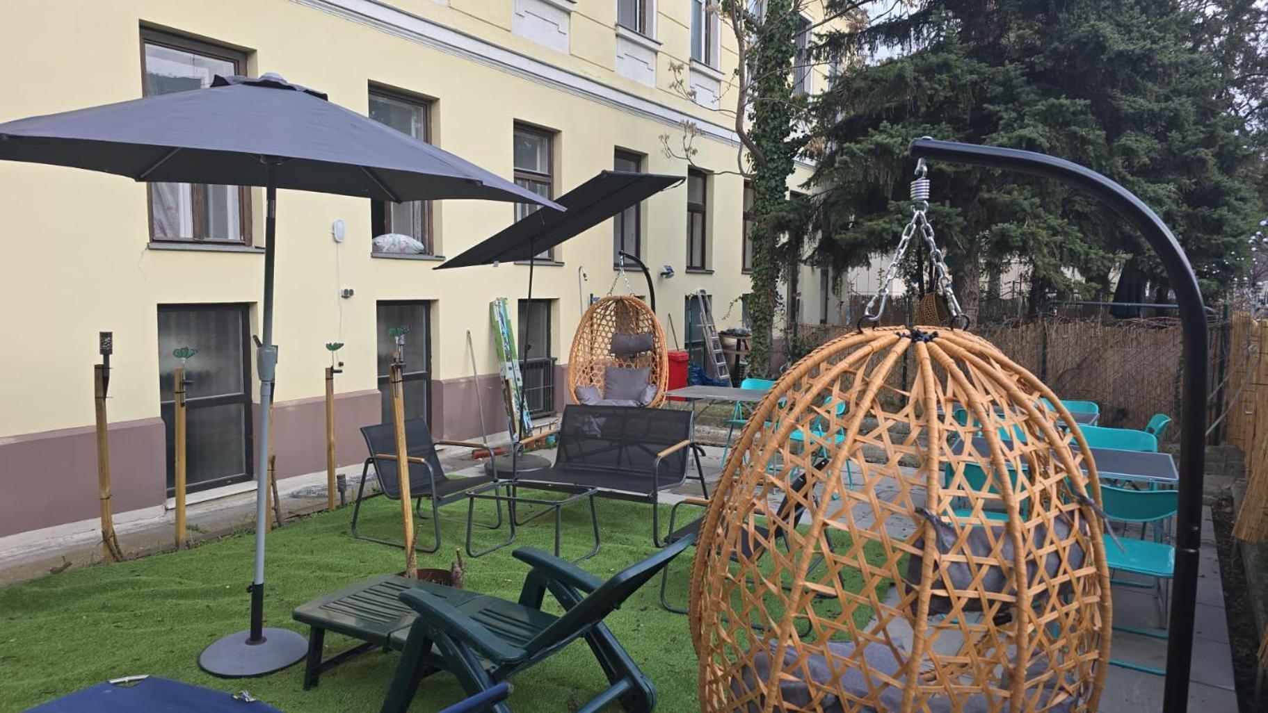 Neat Studio Near Millenium Tower Viena Exterior foto